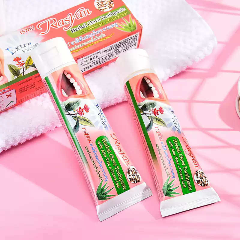 Teeth Whitening In Thailand - RASYAN Herbal Clove Tooth Powder from